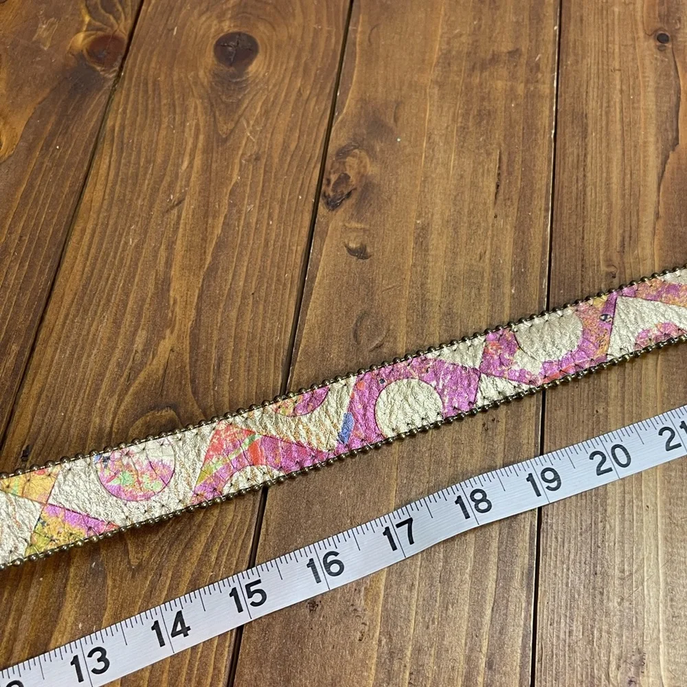 BB Simon size large metallic gold and colorful leather belt vintage